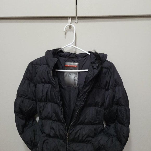 prada down filled puffer - Picture 6 of 6